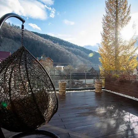 Reef Terrace Apartments Yaremche Exterior photo