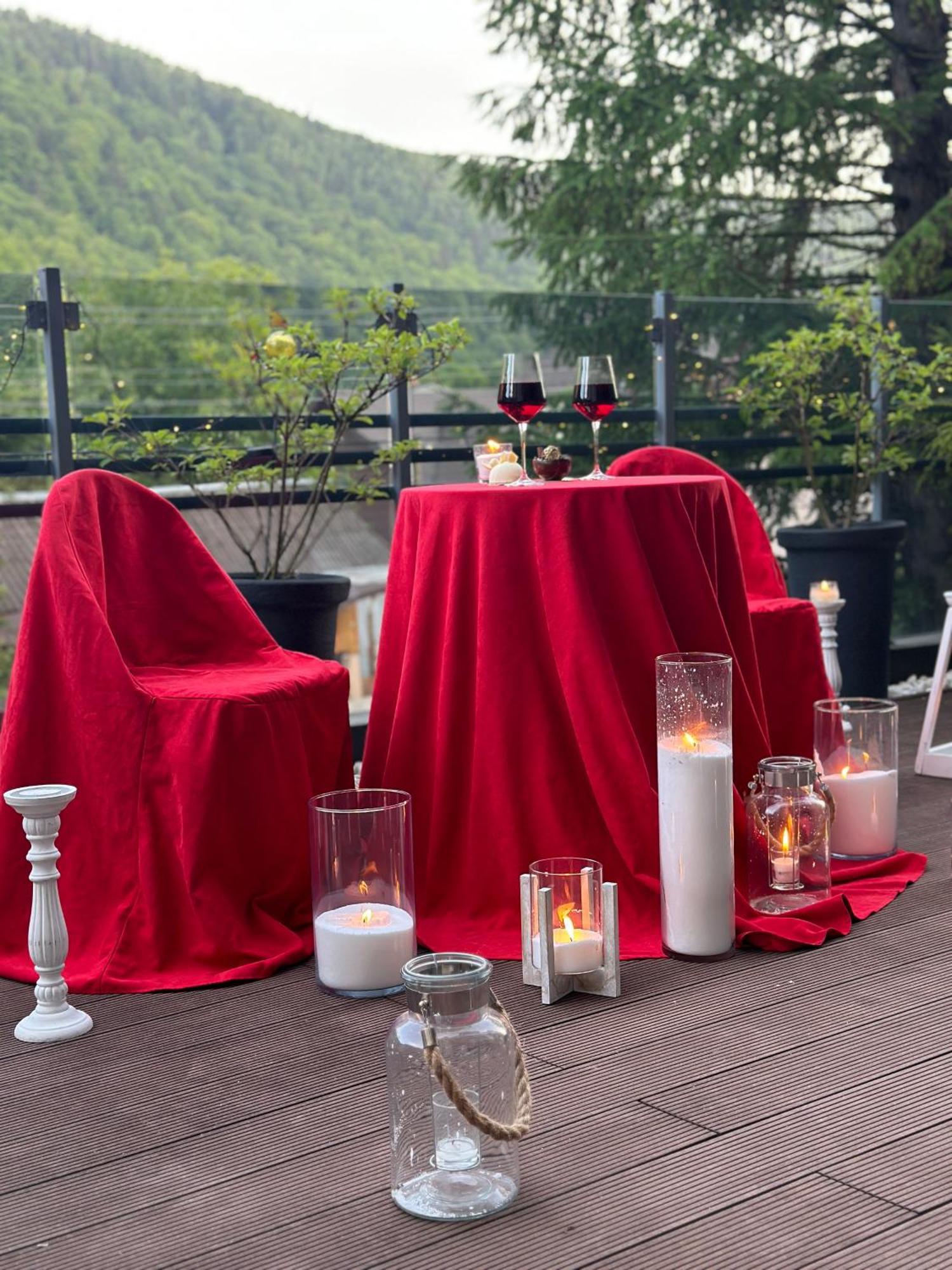 Reef Terrace Yaremche